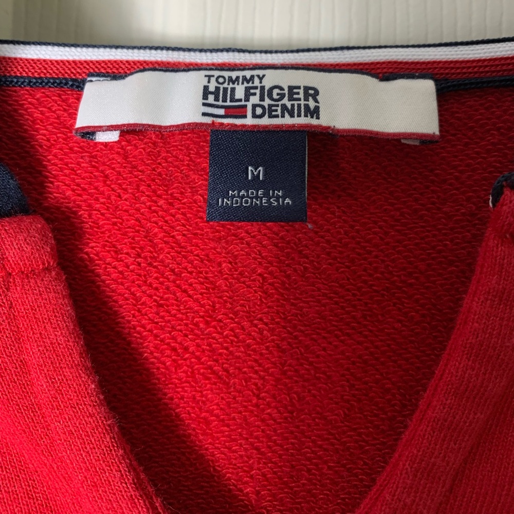 Tommy Hilfiger | Women's Layered Look Hooded Sweatshirt Red - M - Picture 7 of 9